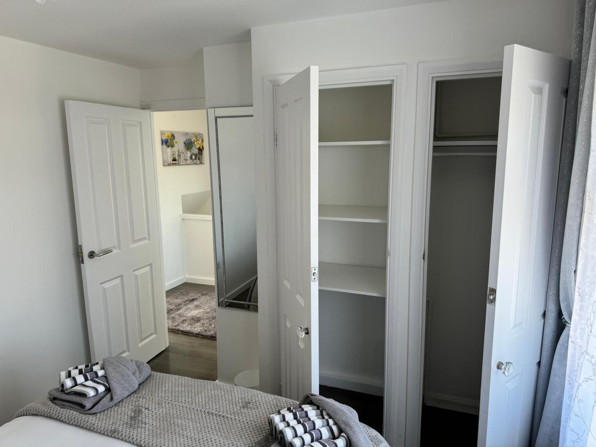 הוילה קנטרבורי Modern 3-Bed Hideaway Near Westgate With Parking מראה חיצוני תמונה